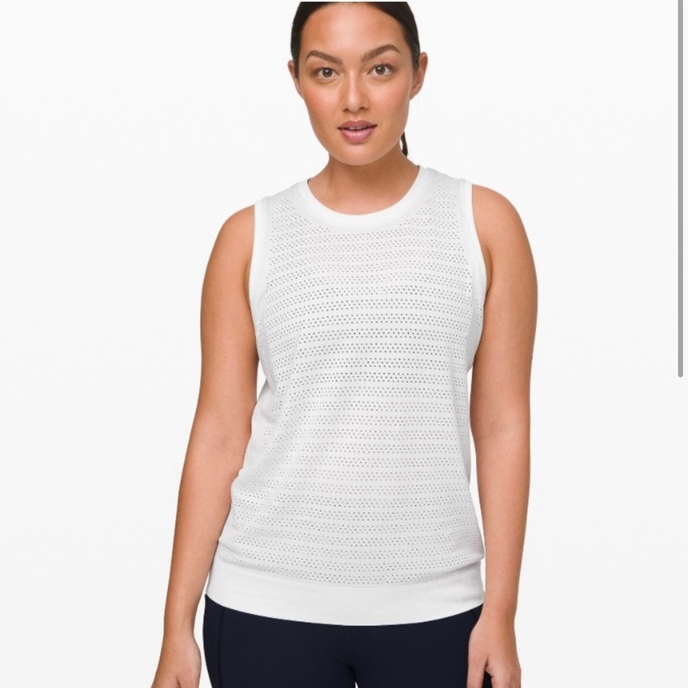 Lululemon Breeze by Muscle Tank